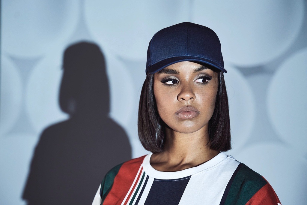 [FL7706-NAVY-OneSize] FL7706 - Casquette Snapback classique incurvée - NAVY